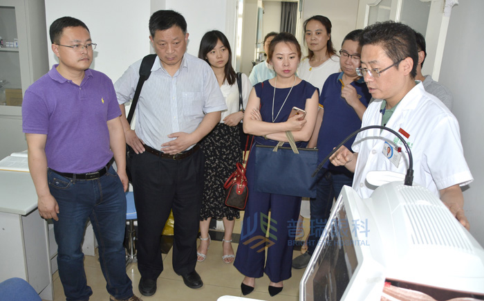 国家卫计委医管局专家组莅临我院检查指导工作