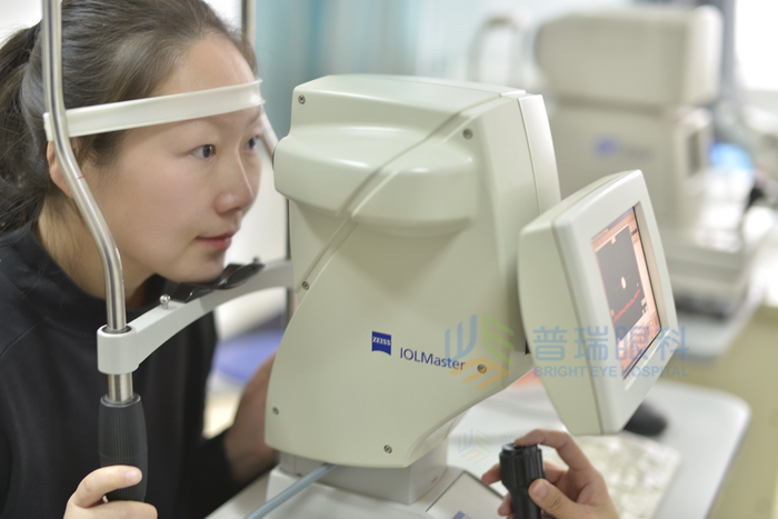 兰州普瑞眼视光医院专家解说激光近视手术流程