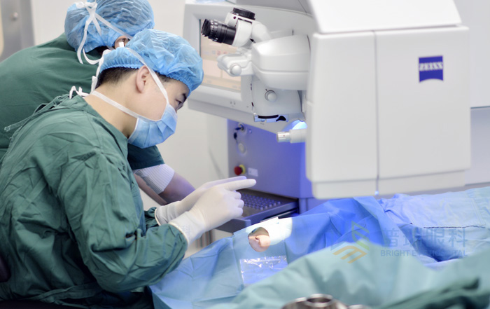 兰州普瑞眼视光医院专家解说激光近视手术流程