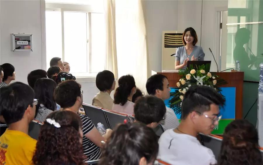 普瑞眼科阿玛仕1050rs全激光新闻发布会顺利谢幕